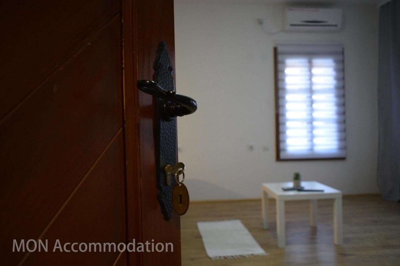 Mon Accommodation Free Parking Nis Luaran gambar