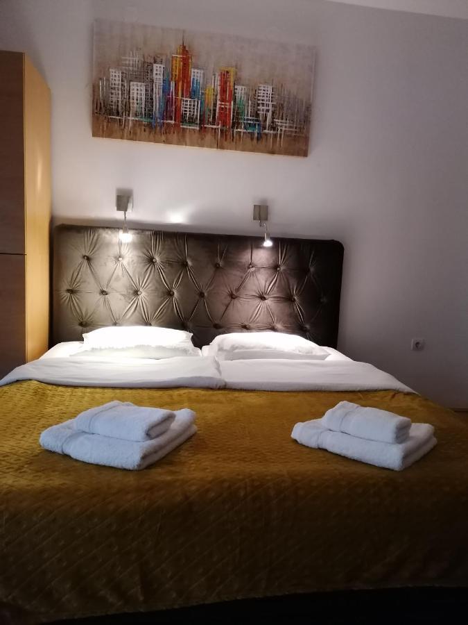 Mon Accommodation Free Parking Nis Luaran gambar